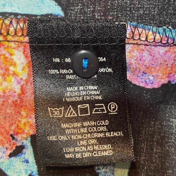 Anthropologie Maeve Floral Buttonfront Blouse Size 2P - Picture 8 of 9